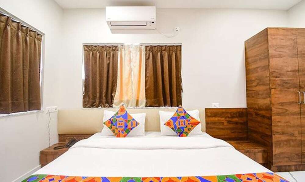 Колката: Fabhotel Dak Plaza