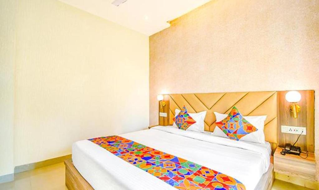 Колката: FabHotel Lake View Topsia