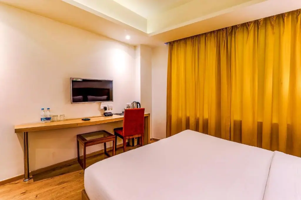 Лакхнау: Hotel Surya Grand By OYO Rooms