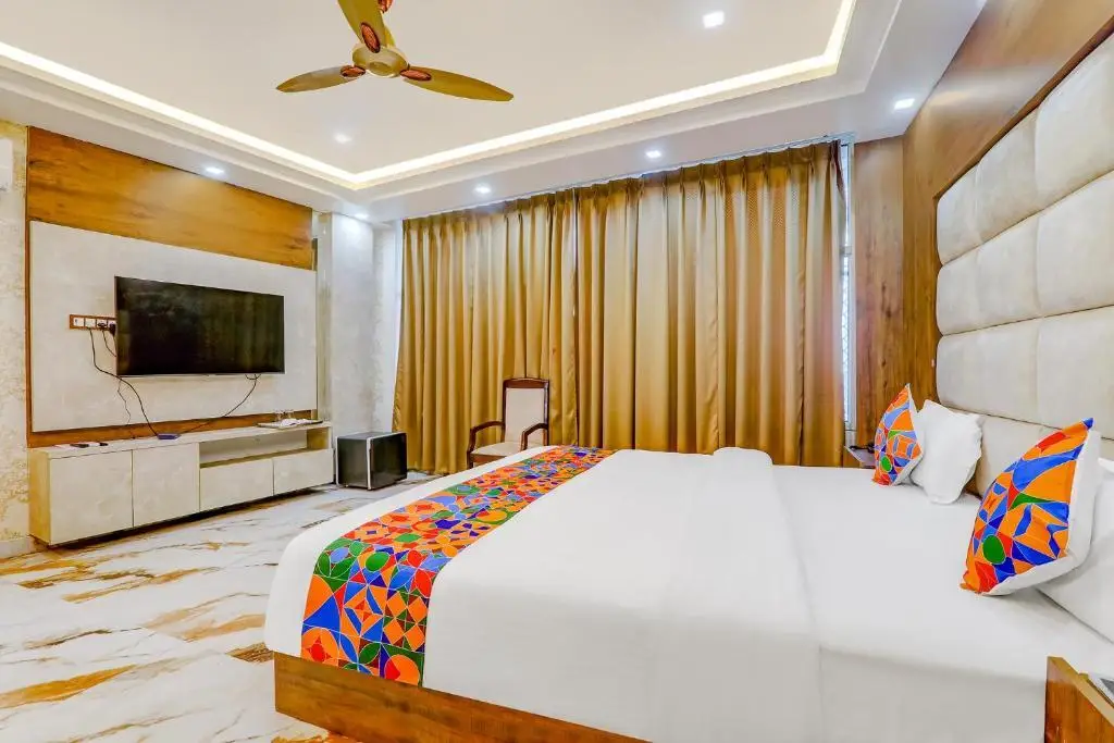 Лакхнау: Fabhotel V Square