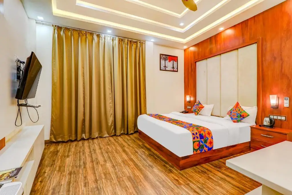 Лакхнау: Fabhotel V Square