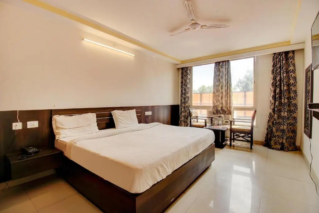 Лакхнау: Fabhotel Ps Grand