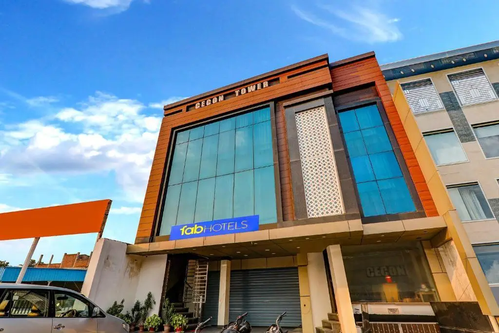 Fabhotel Ananda Inn — фото 1