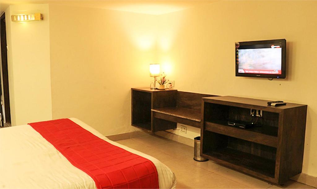 Лудхиана: Hotel Nanda