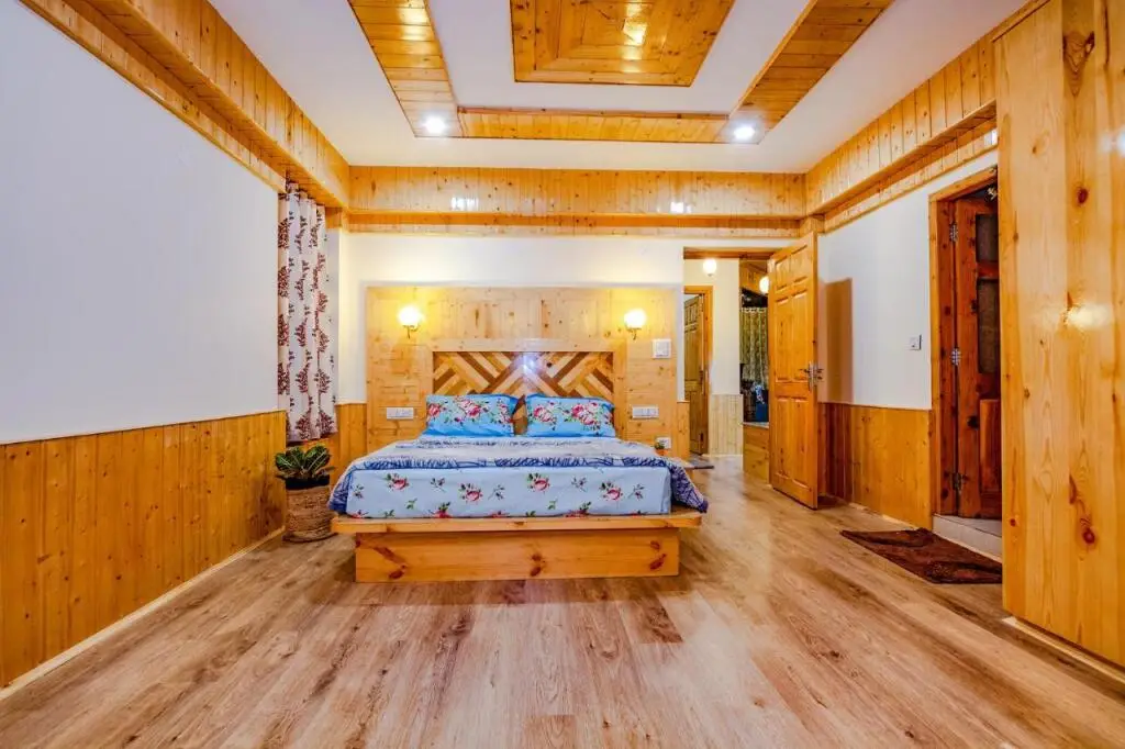 Манали: Fabhotel La Kailasha Cottage