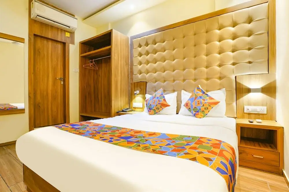 Мумбаи: FabHotel Cozy Inn