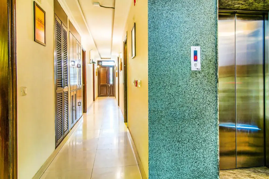 Нью-Дели: Fabhotel Signature Plaza