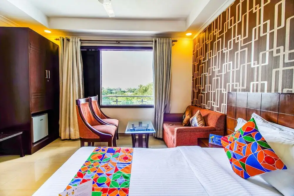 Нью-Дели: Fabhotel Signature Plaza