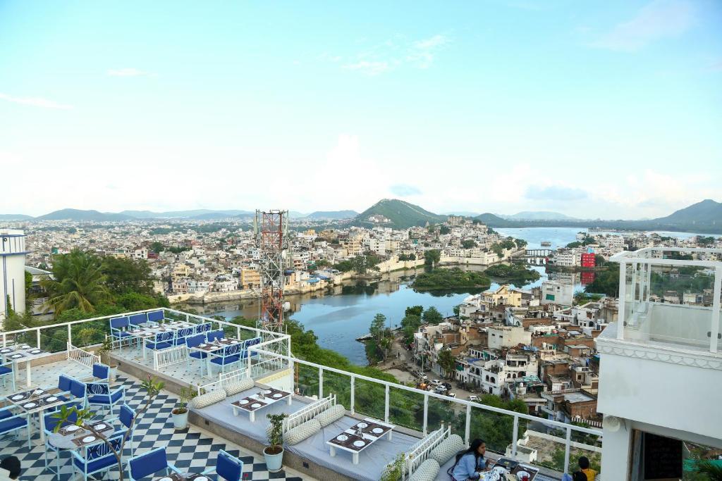 Hotel Darbargarh, Udaipur — фото 1
