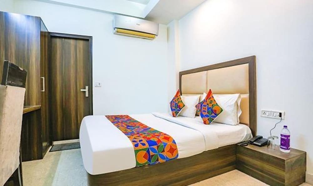 Нью-Дели: Fabhotel The Grand Bella