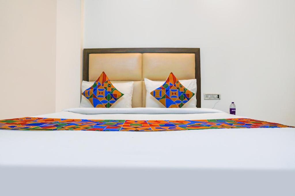 Нью-Дели: Fabhotel The Grand Bella