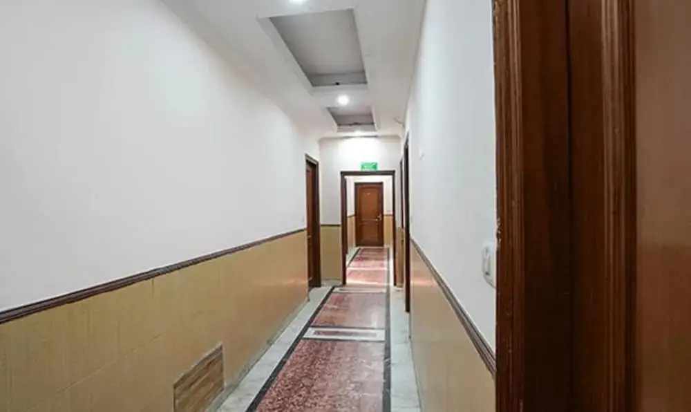 Нью-Дели: Fabhotel De Gold