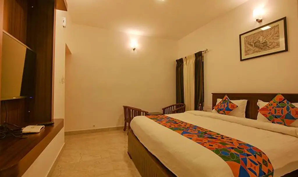 Ути: FabHotel Greenwood Stays