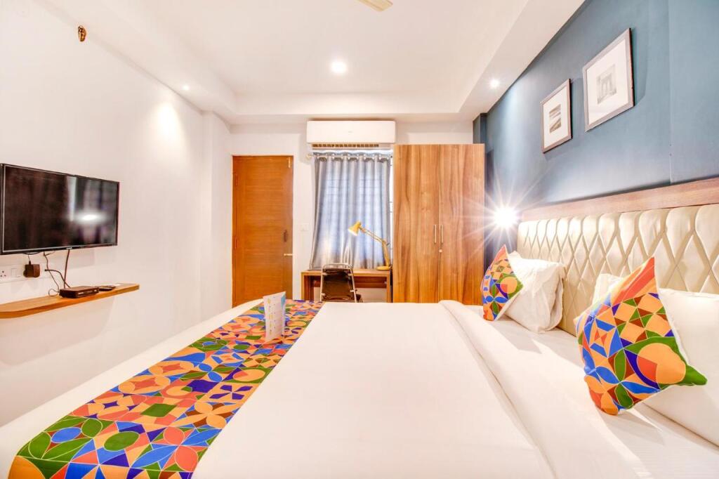 Бангалор: FabHotel The Sun Suites
