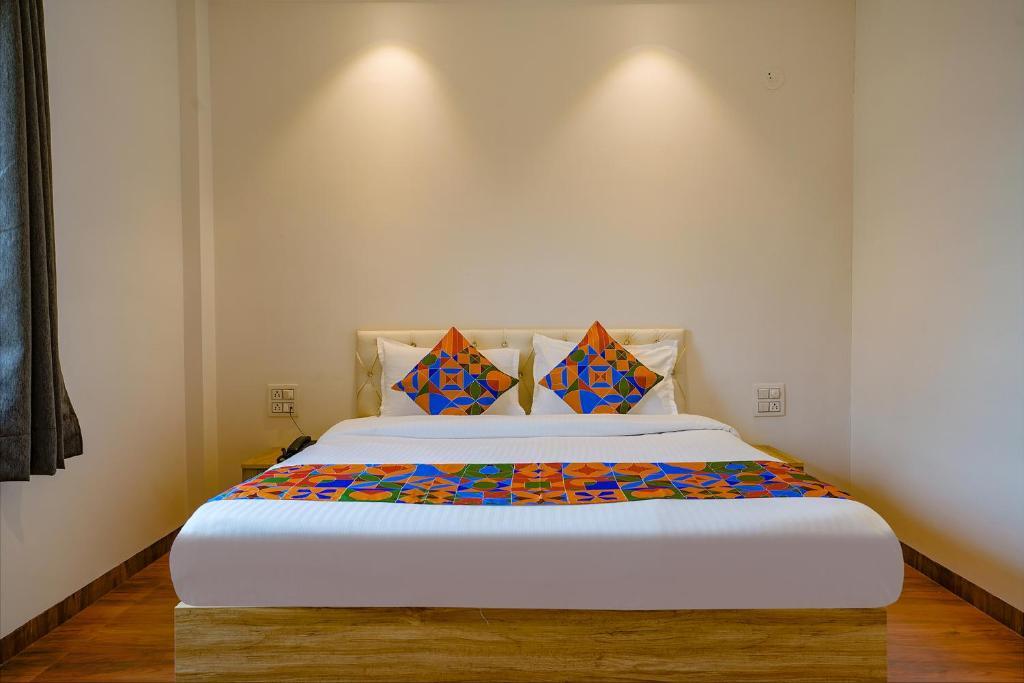 Пимпри-Чинчвад: Fabhotel Farmaish Garden