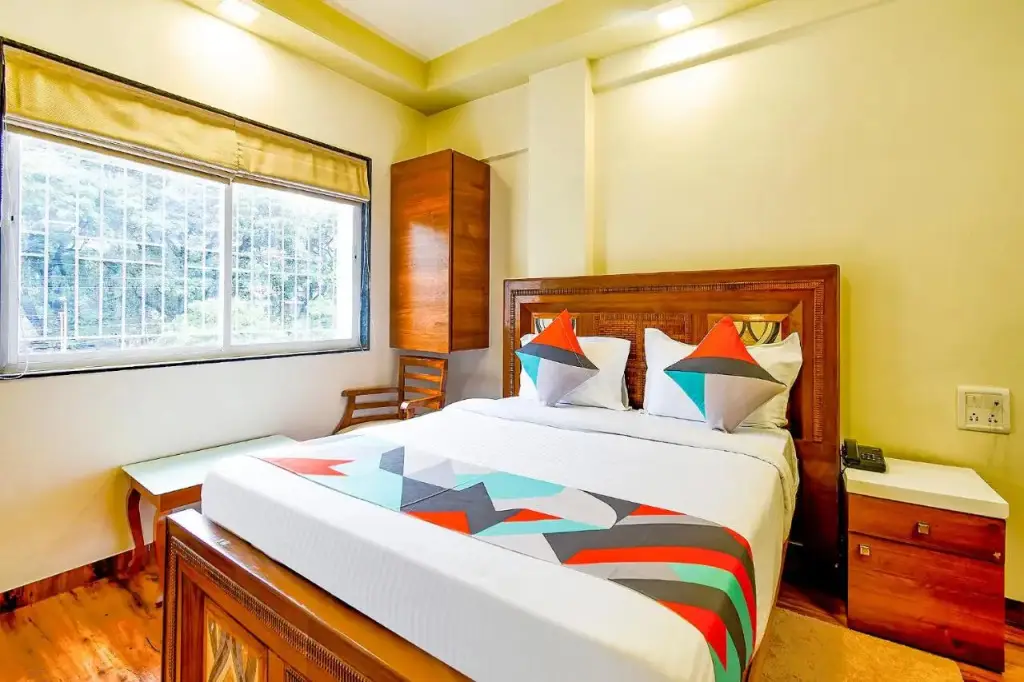 Пуна: FabHotel Nandanvan