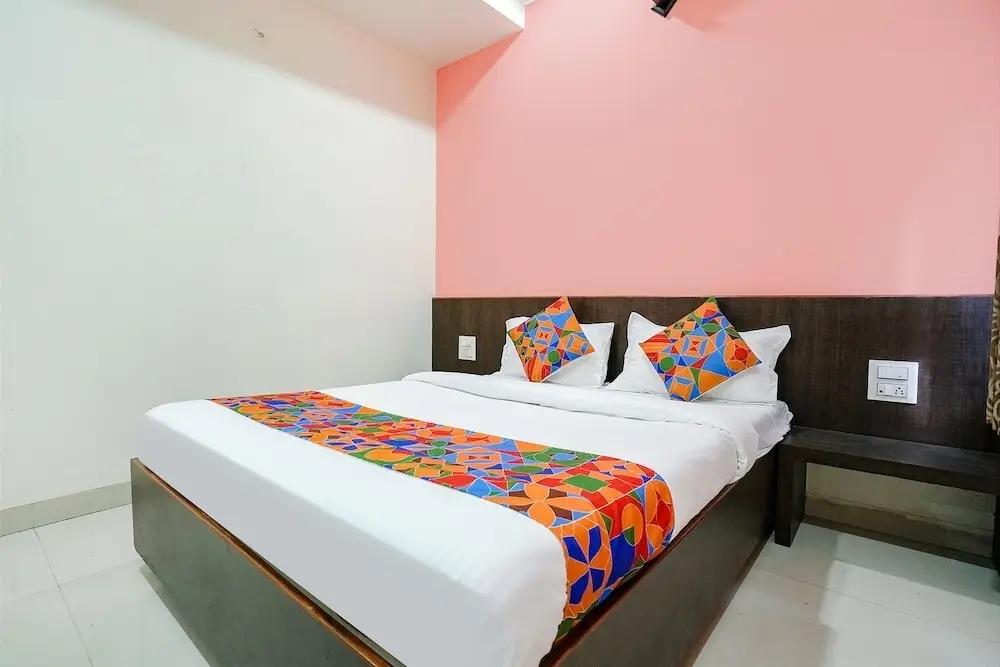 Ширди: Fabhotel Pride Inn I