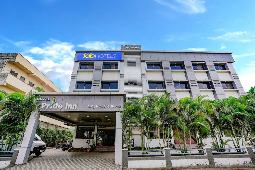 Fabhotel Pride Inn I — фото 1
