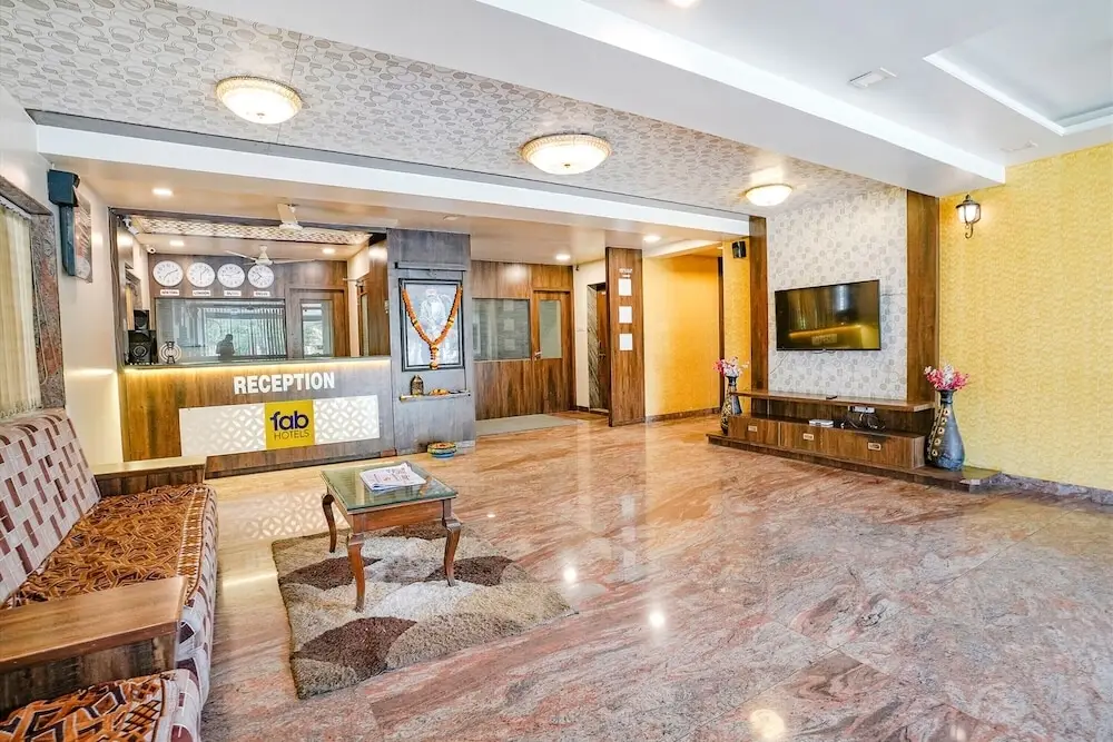 Ширди: Fabhotel Pride Inn I