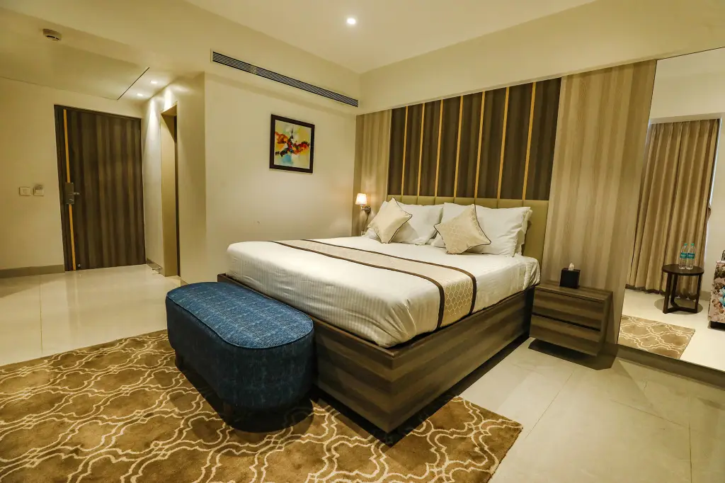 Тхане: Fabhotel Prime The Thane Club