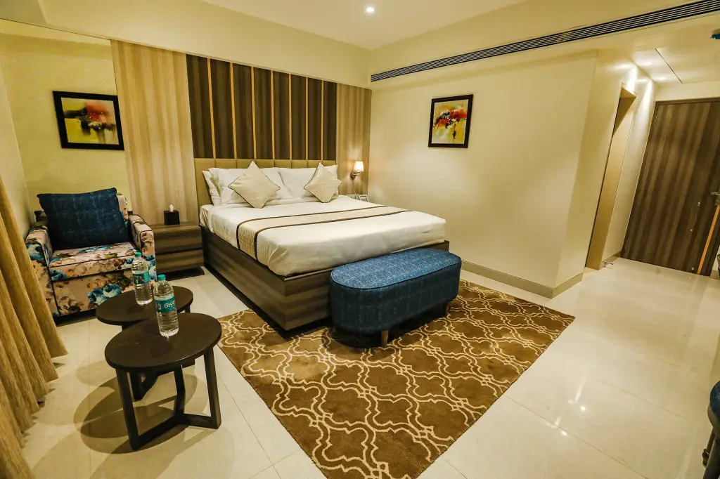 Тхане: Fabhotel Prime The Thane Club