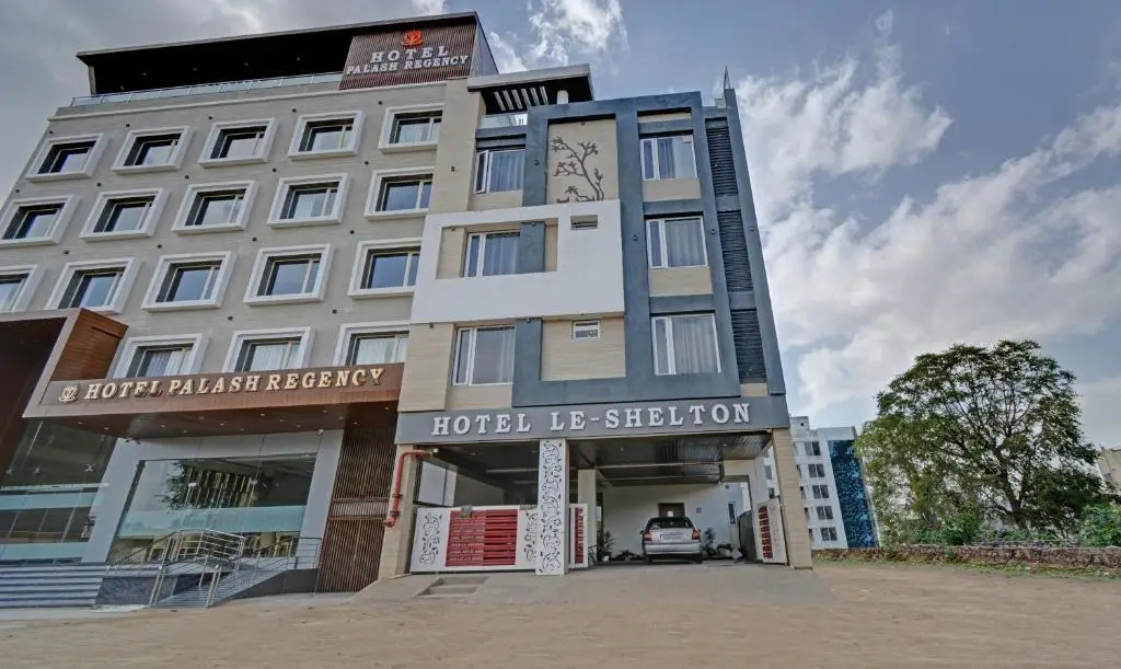 Tripli Hotels Le Shelton — фото 1