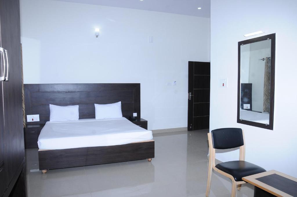 Чамараджанагара: Nijaguna Resort & Spa - Near Brt Wildlife