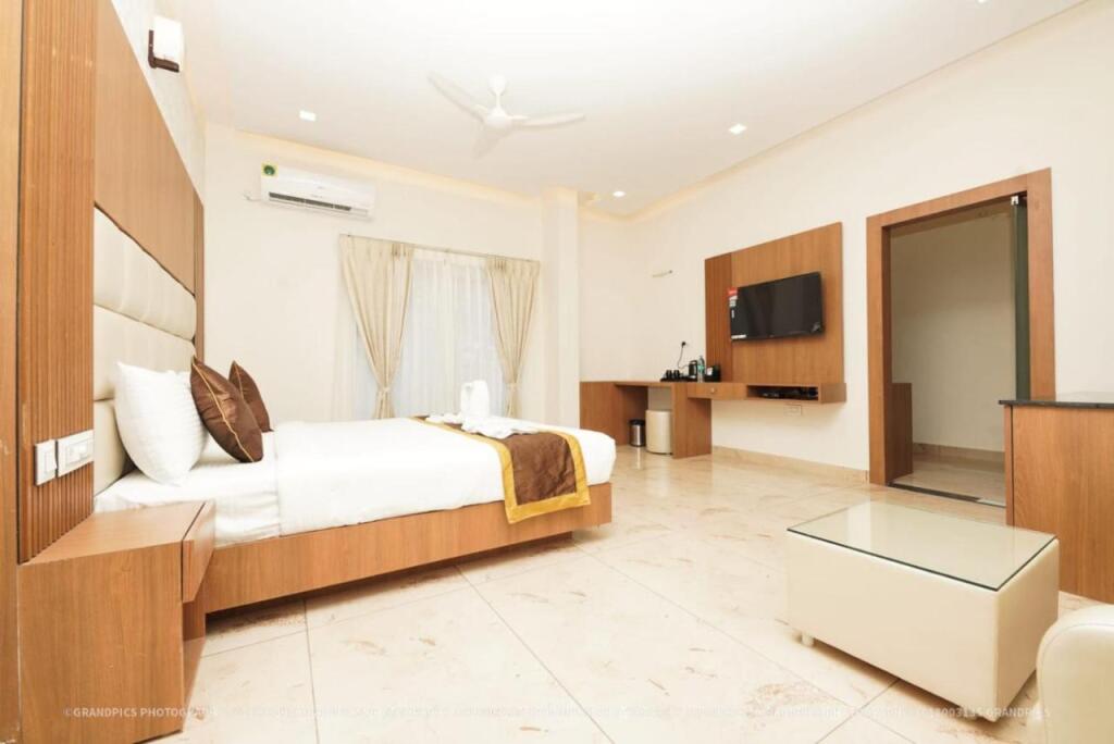 Sukhi A Luxury Stay Inn — фото 1