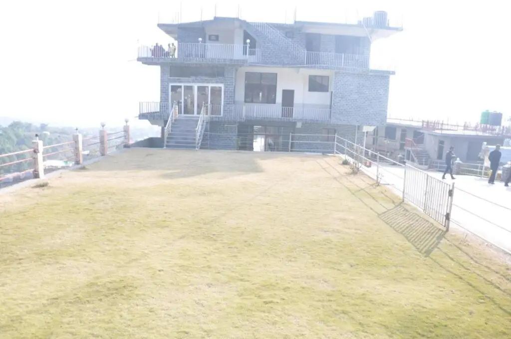 Hotel Devdar Resort — фото 1