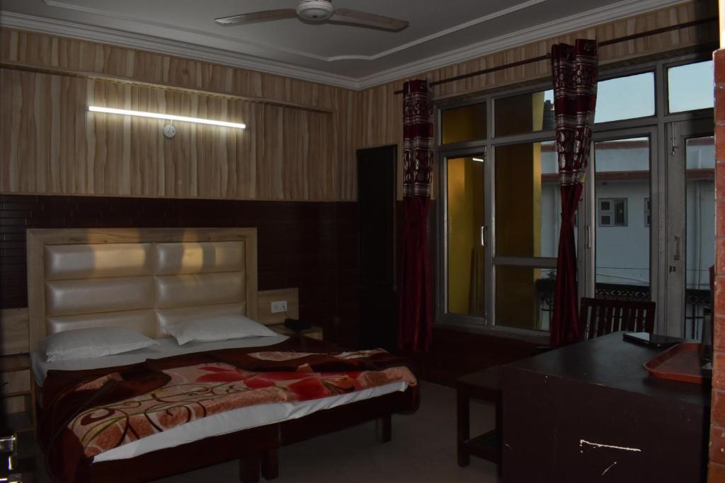 Катра: Oyo 35499 Hotel Green View