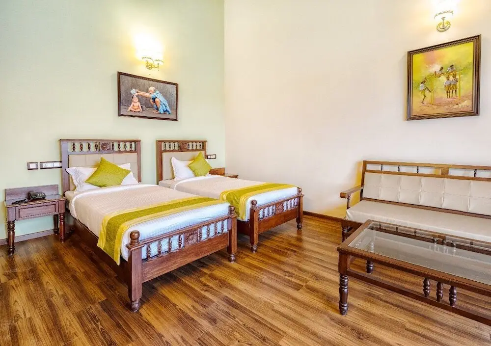Chikkajala: Shathayu Ayurveda Yoga Retreat