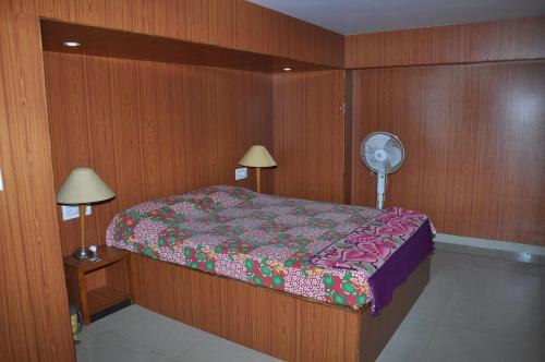 Chitradurga: VGS Comforts