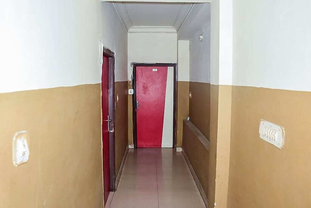 Читторгарх: D.C Hotel