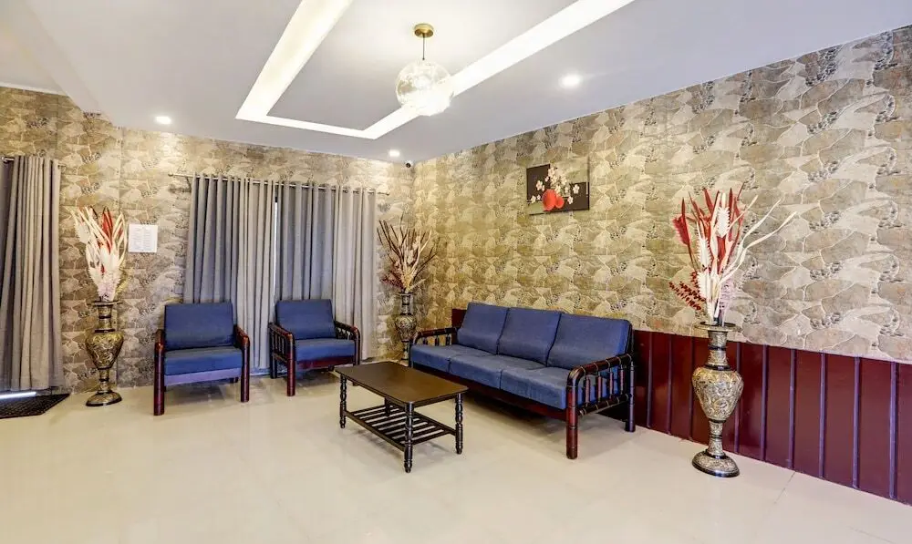 Мадикери: Itsy Hotels Regalia Grand, 500 Mtrs From Madikeri Fort