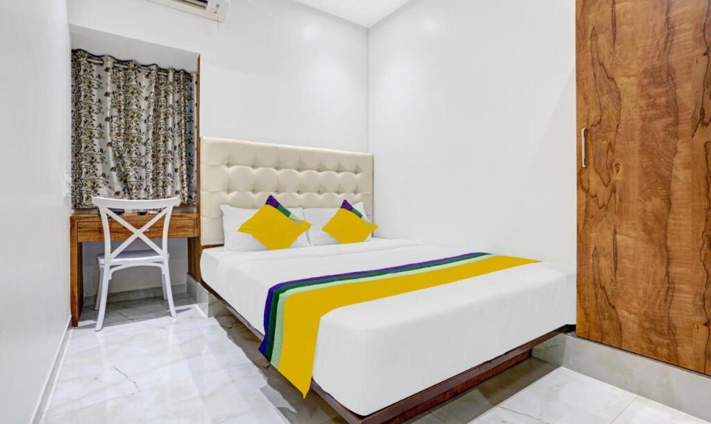 Мумбаи: Itsy Hotels Heraa International