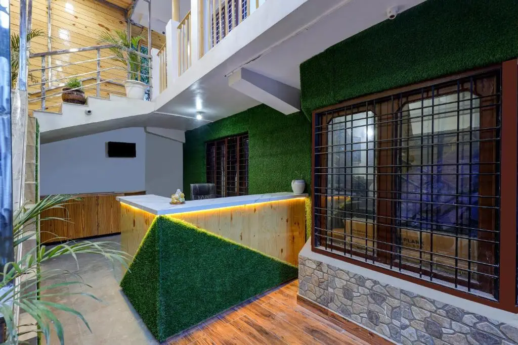 Наинитал: Itsy Hotels Shri Gv Inn, 600 Mtrs From Tiffin Top