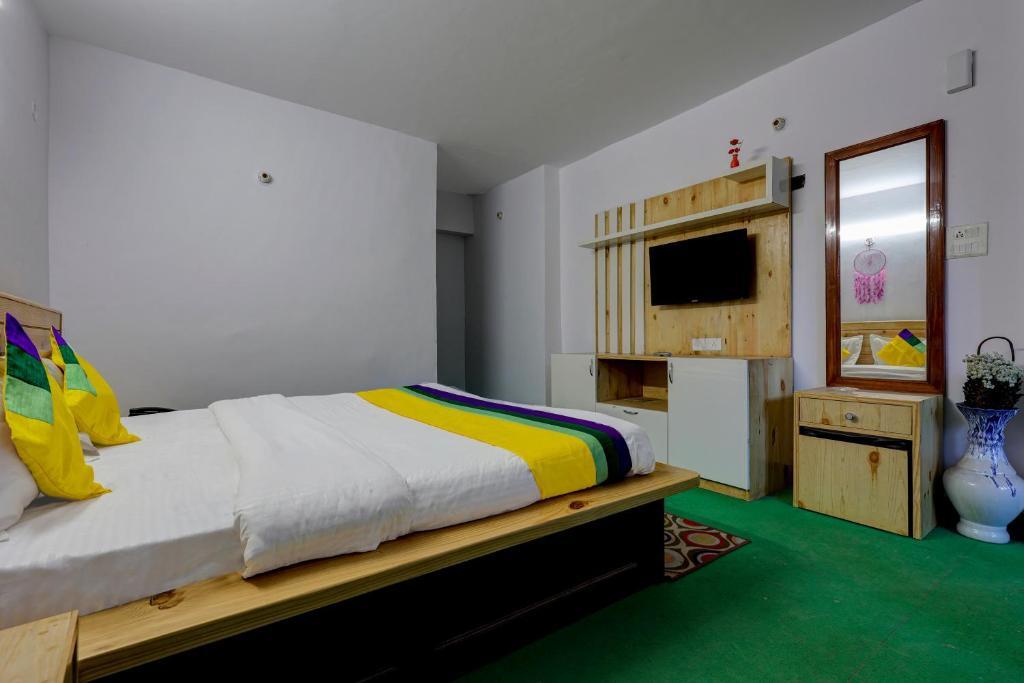 Наинитал: Itsy Hotels Shri Gv Inn, 600 Mtrs From Tiffin Top