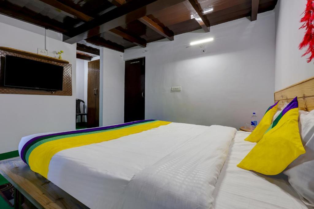 Наинитал: Itsy Hotels Shri Gv Inn, 600 Mtrs From Tiffin Top