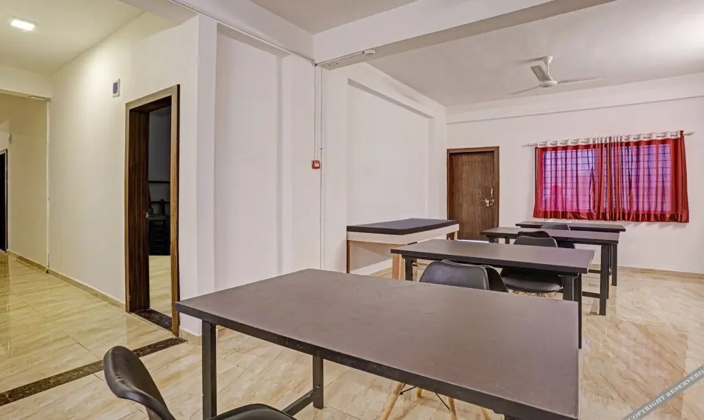 Нашик: Itsy Hotels Flowers Park
