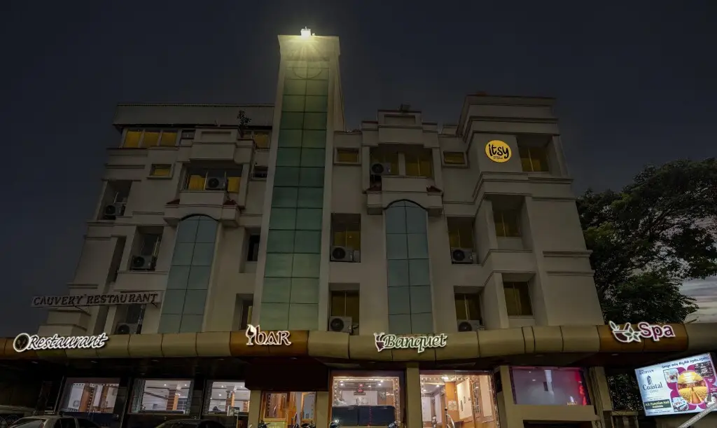 Itsy Hotels Coastal Grand Sathyam — фото 1