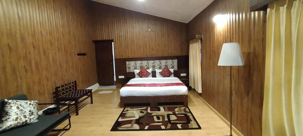 Дарджилинг: Cedar Cottage