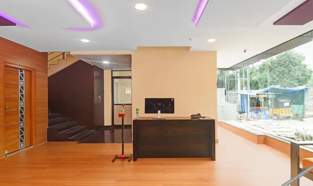 Хидерабад: Treebo Purple Square