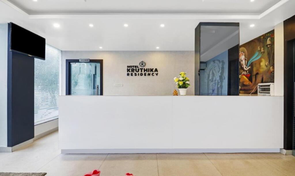 Хидерабад: Treebo Kruthika Residency