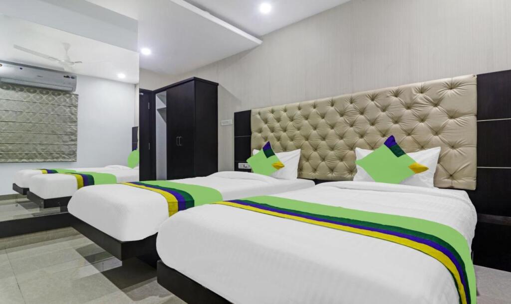 Хидерабад: Treebo Kruthika Residency