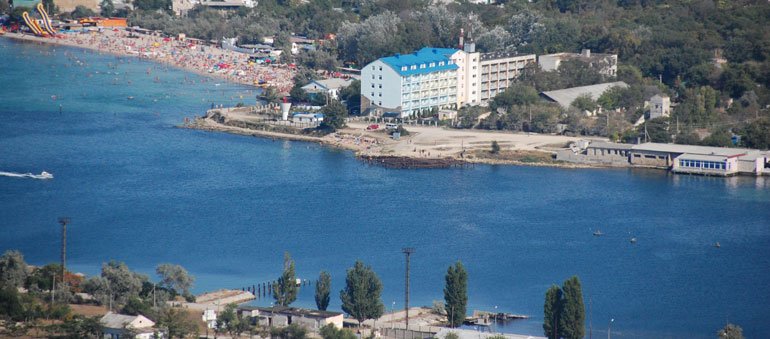 Черноморское: Гостиничный комплекс Динамикс