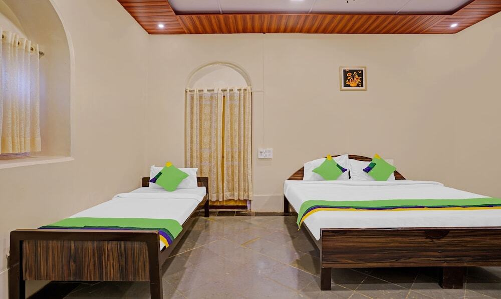 Матеран: Treebo Cecil Resort, 600 Mtrs From Matheran Railway Station