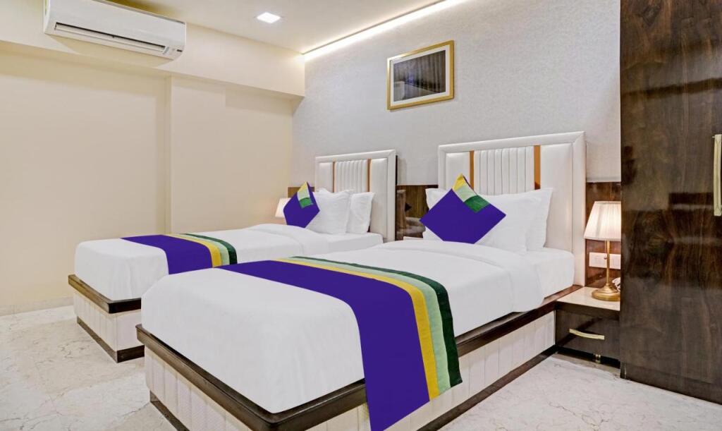 Нагпур: Treebo Premium Golden Bliss Trimurti Nagar Square