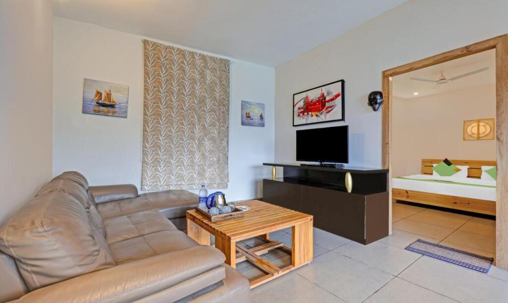Наинитал: Treebo Vista Lago With Lake View