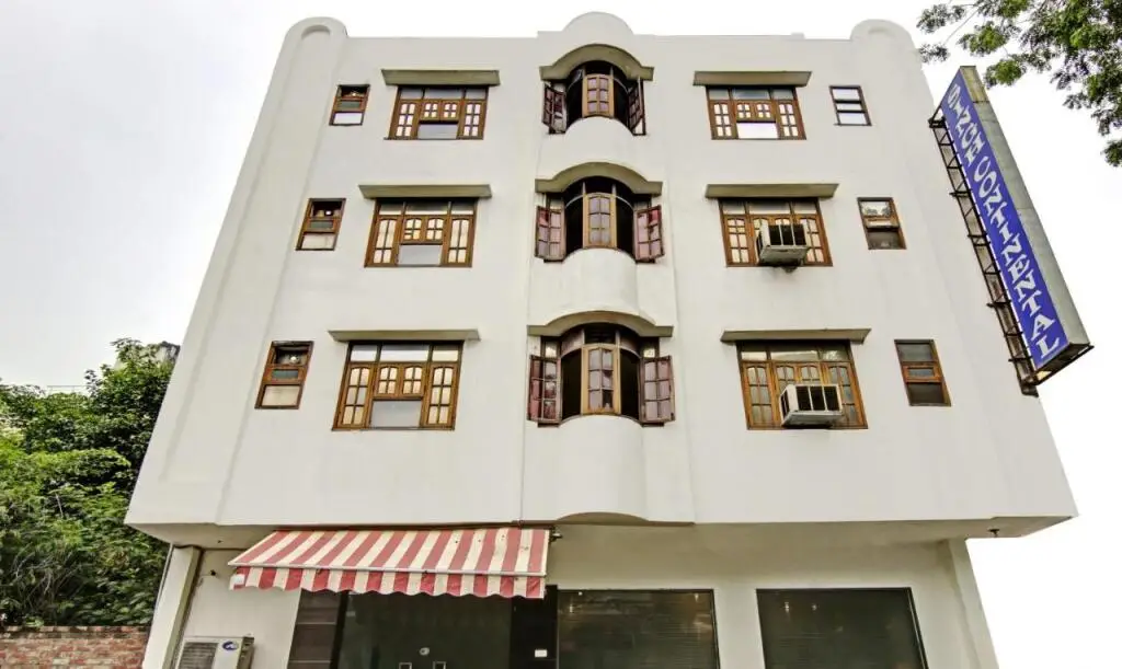 Singh Continental — фото 1