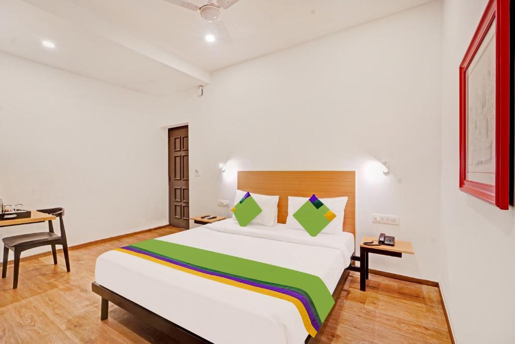 Пудучерри: Treebo Trend Imperial Stay